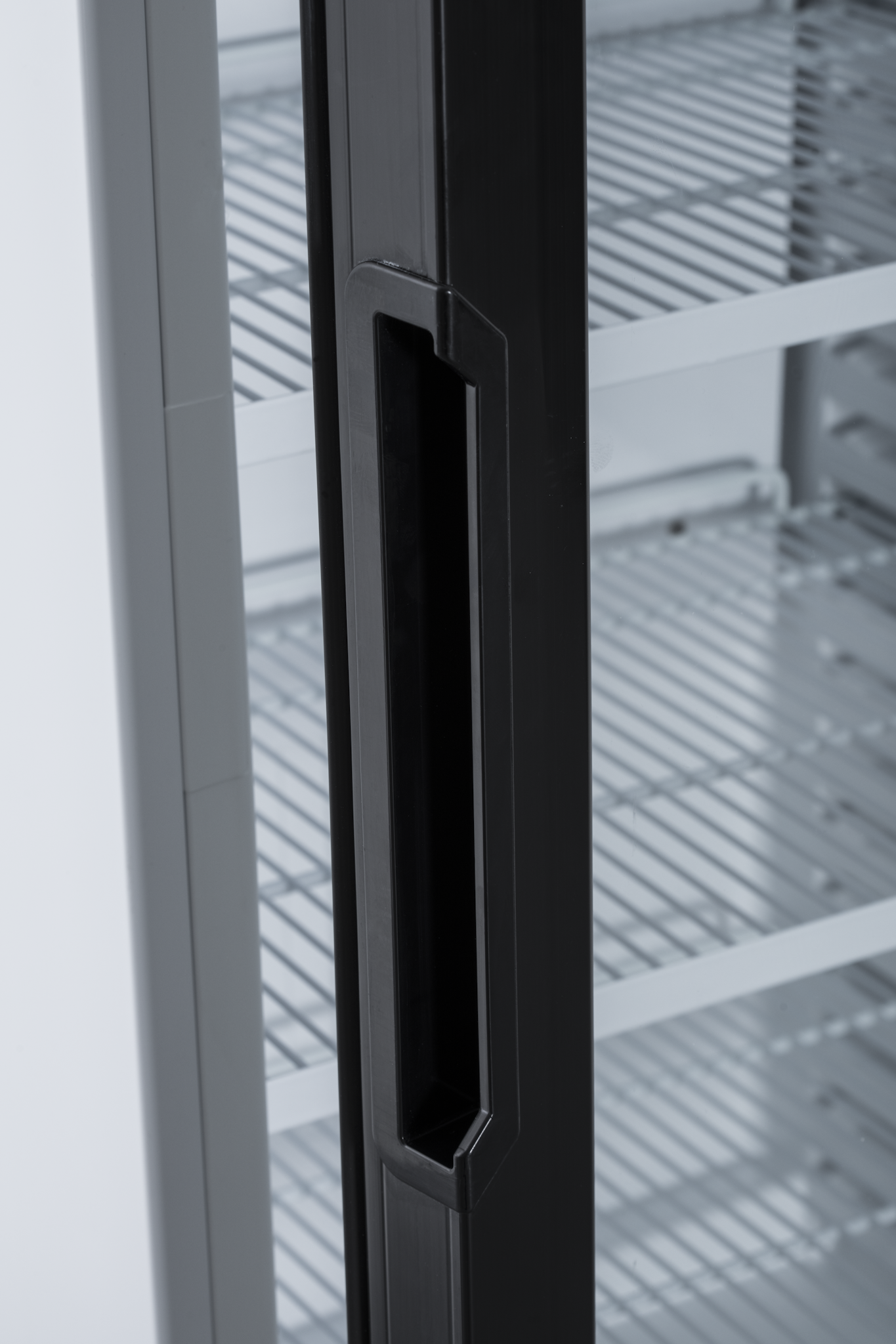 Chladiaca vitrína Guzzanti GZ 352B